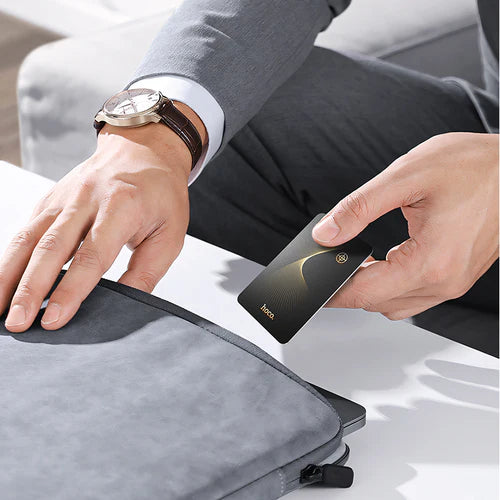 Smart Wireless Tracker Card with Wireless Charging (E92)