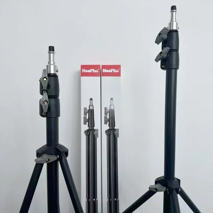 NeePho 57~210 cm Extendable selfie stick tripod NP688